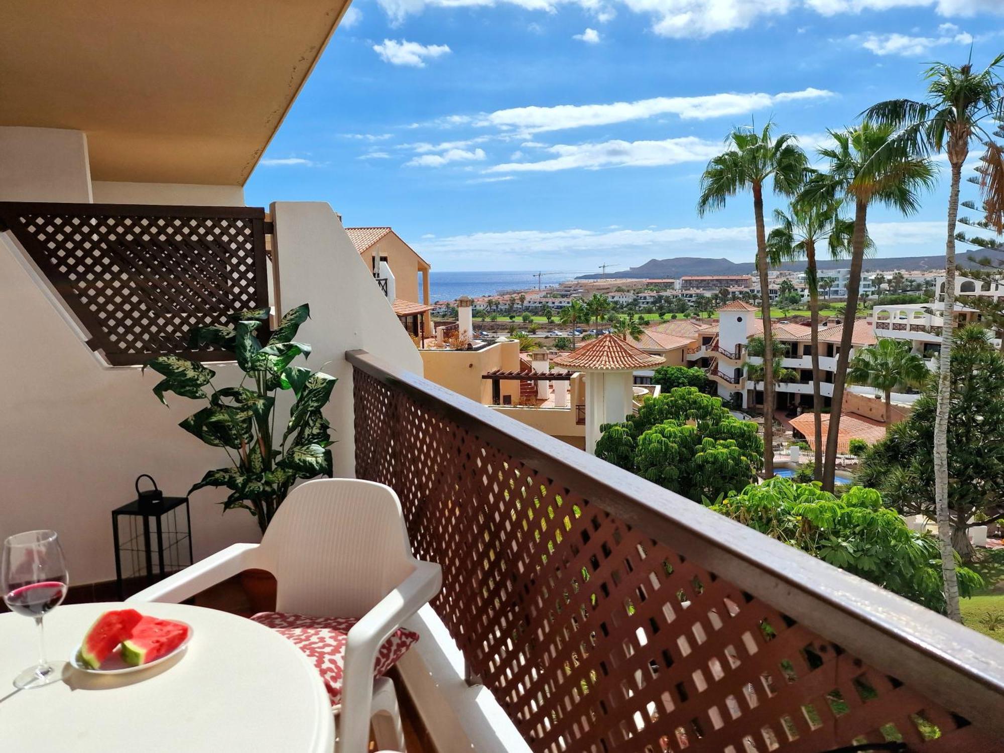 Strelitzia Apartment - Ocean View & Heated Pool San Miguel de Abona Luaran gambar