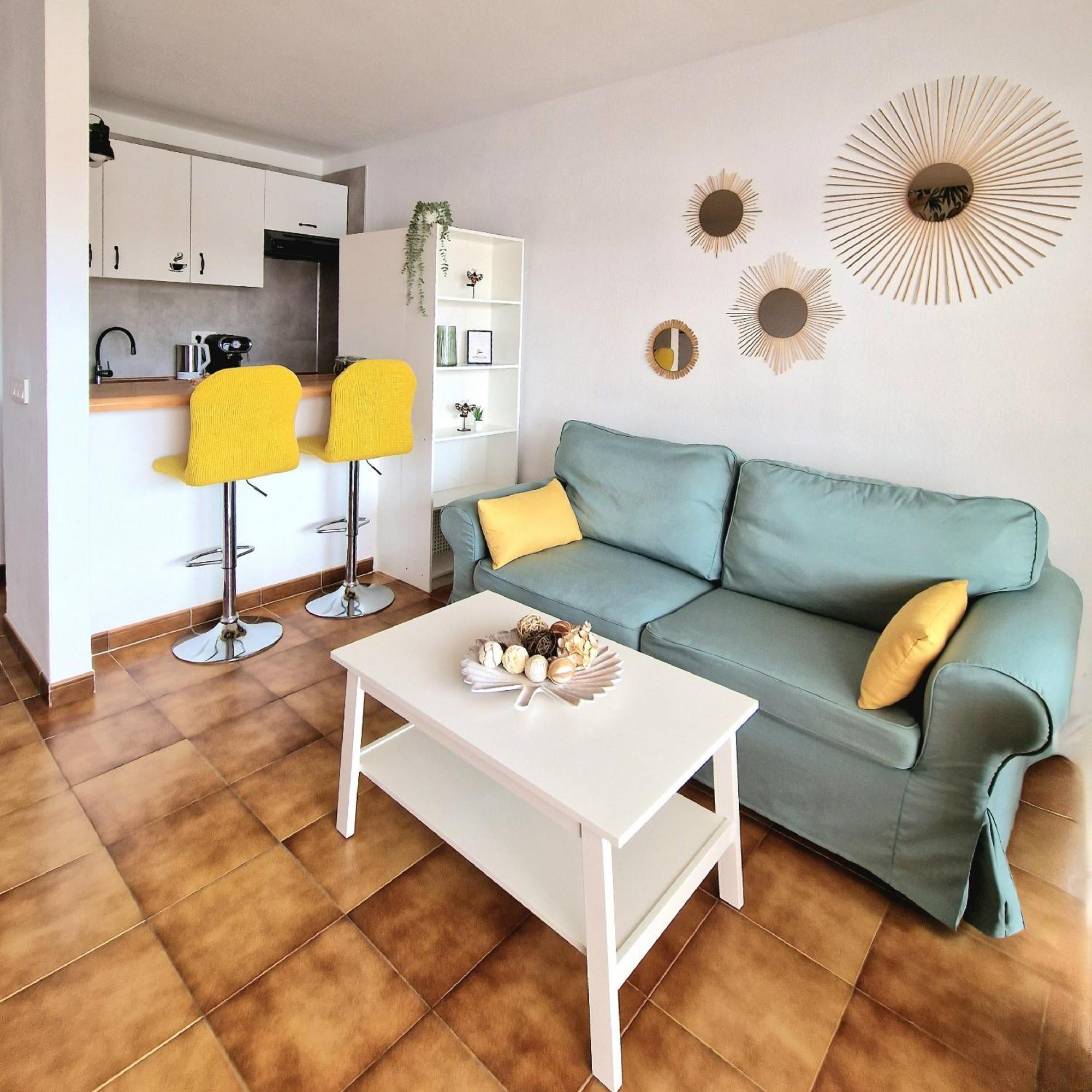 Strelitzia Apartment - Ocean View & Heated Pool San Miguel de Abona Luaran gambar
