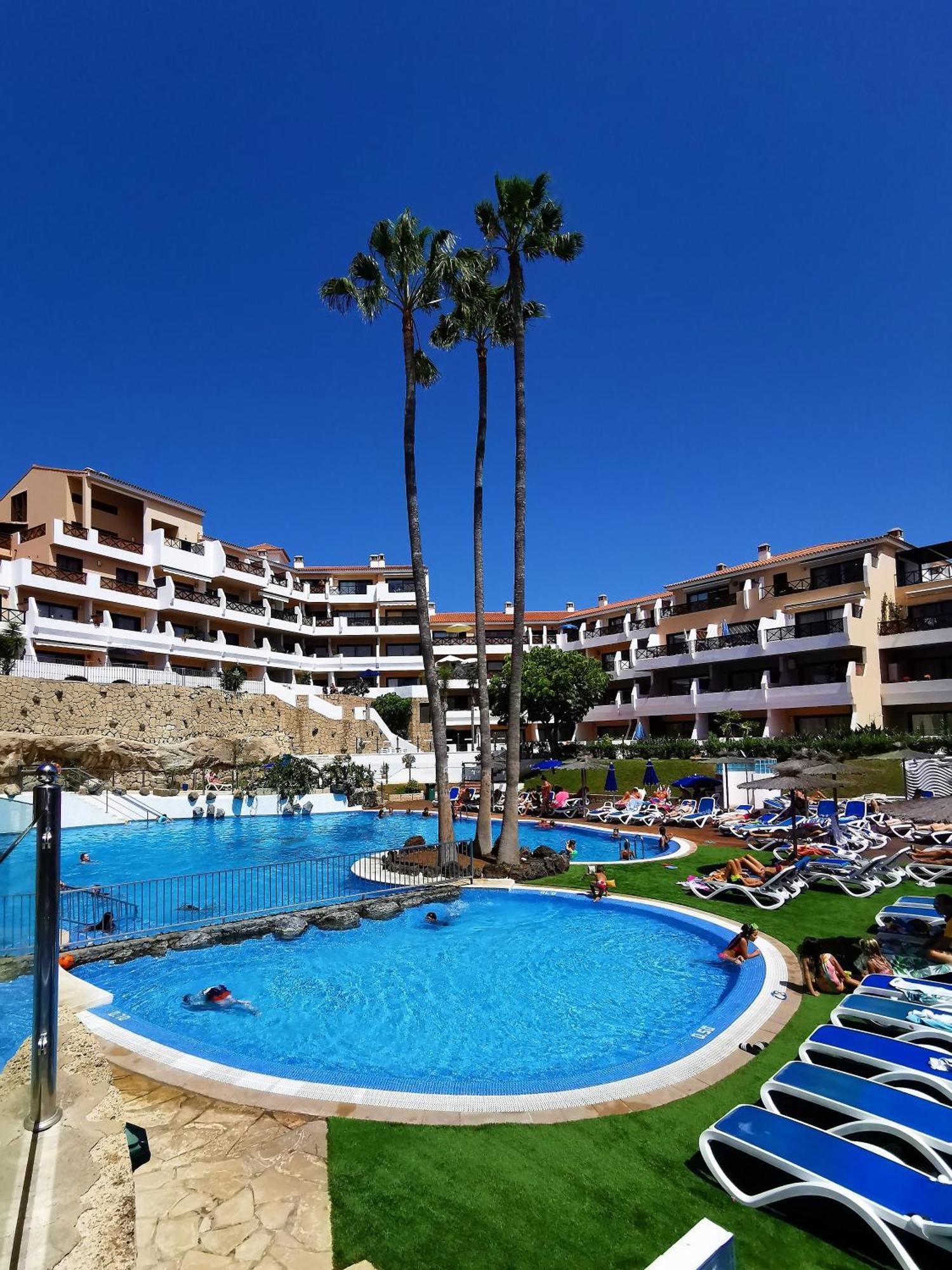 Strelitzia Apartment - Ocean View & Heated Pool San Miguel de Abona Luaran gambar